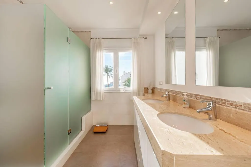 Bright Elegant 3Bdr Apartment In Puerto Banus Marbella 0*,