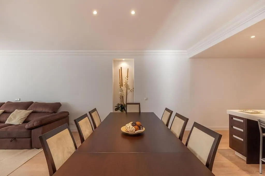 Bright Elegant 3Bdr Apartment In Puerto Banus Marbella